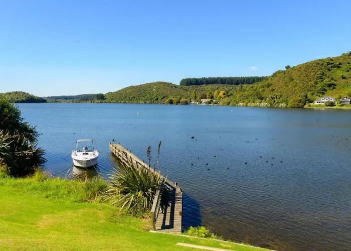Rotoiti Bay Bliss Rotorua